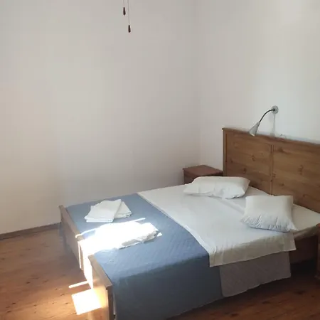 Stelios To Rent
